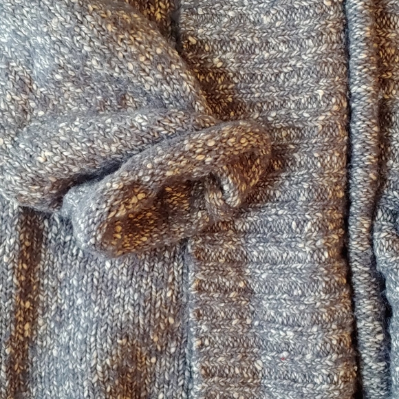 Ultra Fuzzy Wrap Up Saturday Anything Cardigan - Picture 12 of 16